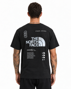The north face mens graphic relaxed T Shirt in  black