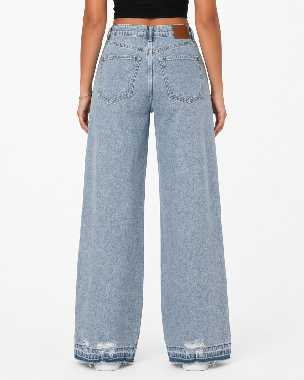 Distressed High-Waisted Mom Jeans. T57