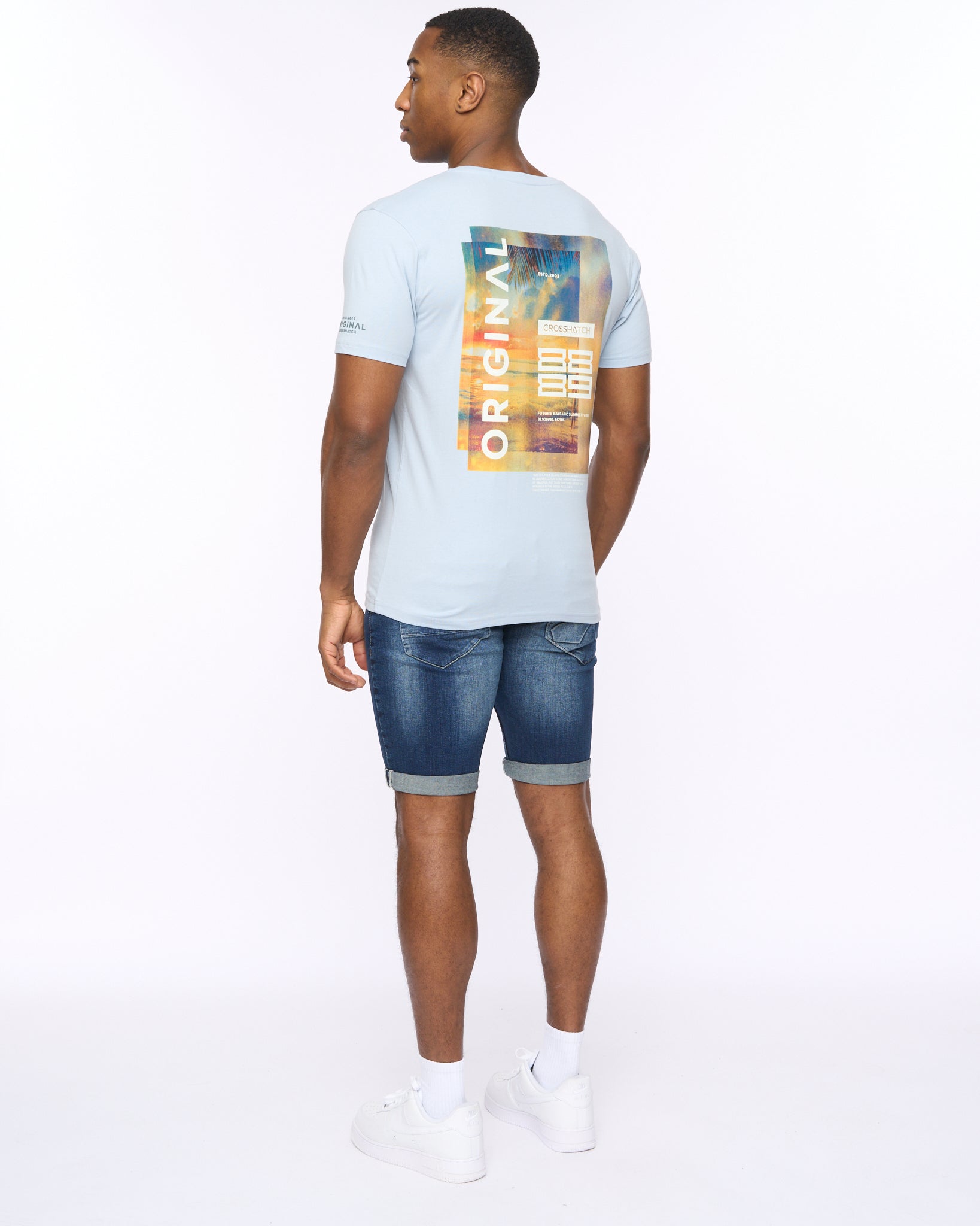CROSSHATCH  MENS SUMMEVIBE TSHIRT SKY