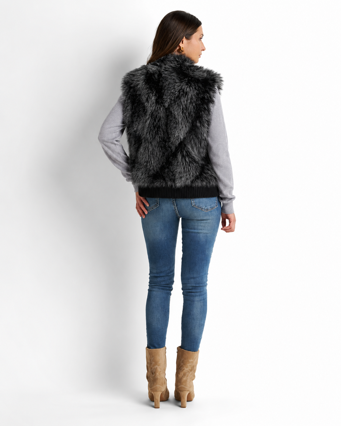 Faux Fur Gilet with Detachable Sleeves – 2-in-1 Jacket Black  V8082