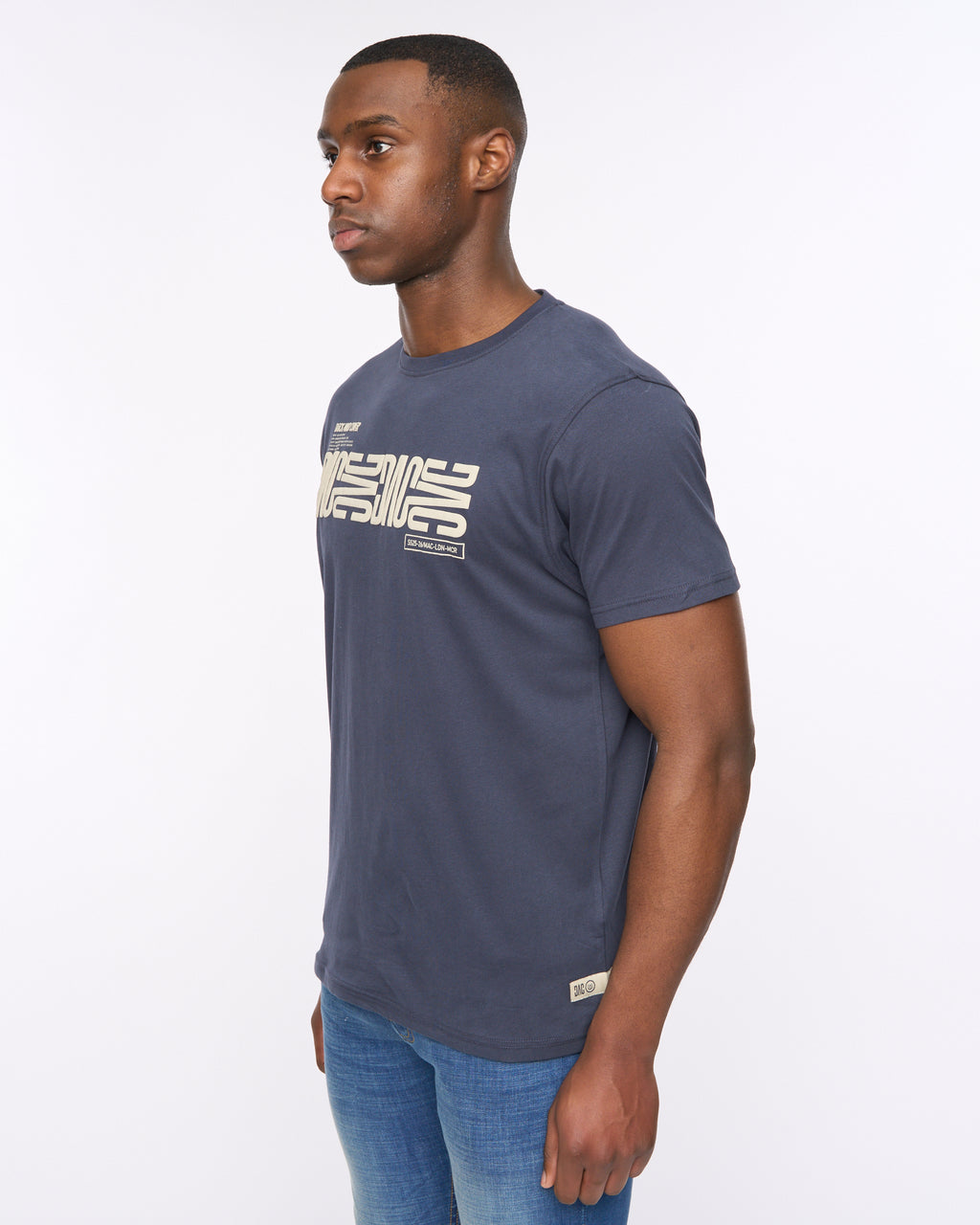 Duck and Cover Mens Trentmore T-Shirt Navy