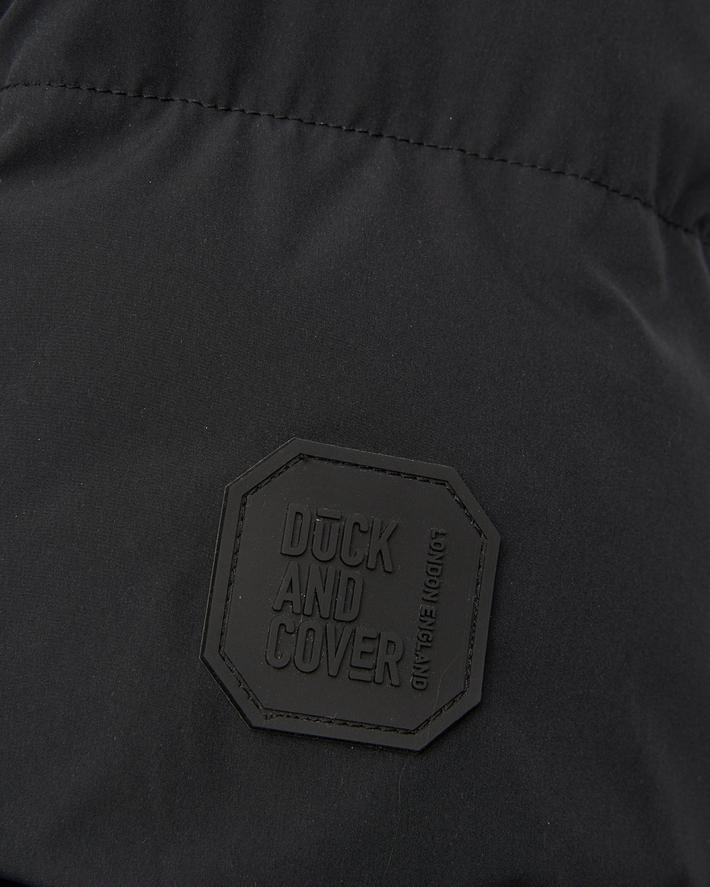 Duck and Cover Fletchley Puffer Jacket   Black